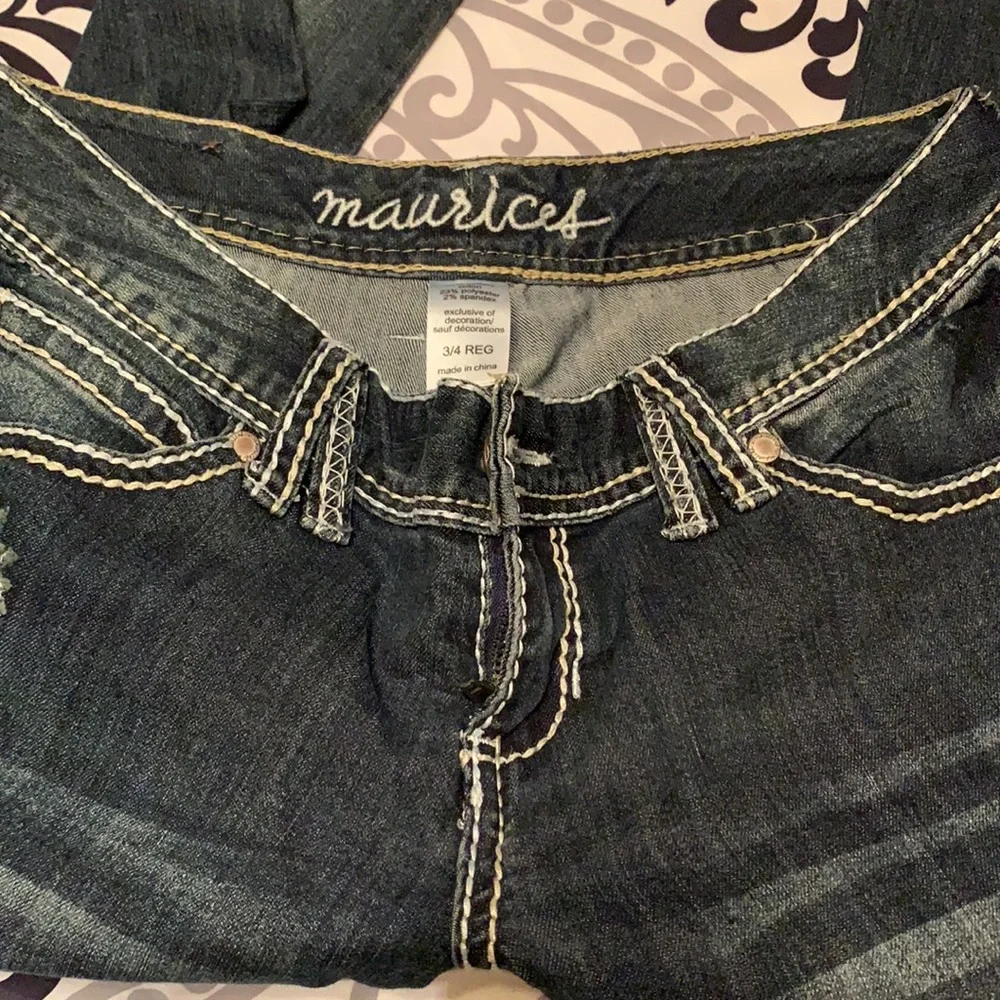 Maurice’s jeans slightly flared sz 3/4 great condition - Picture 3 of 3